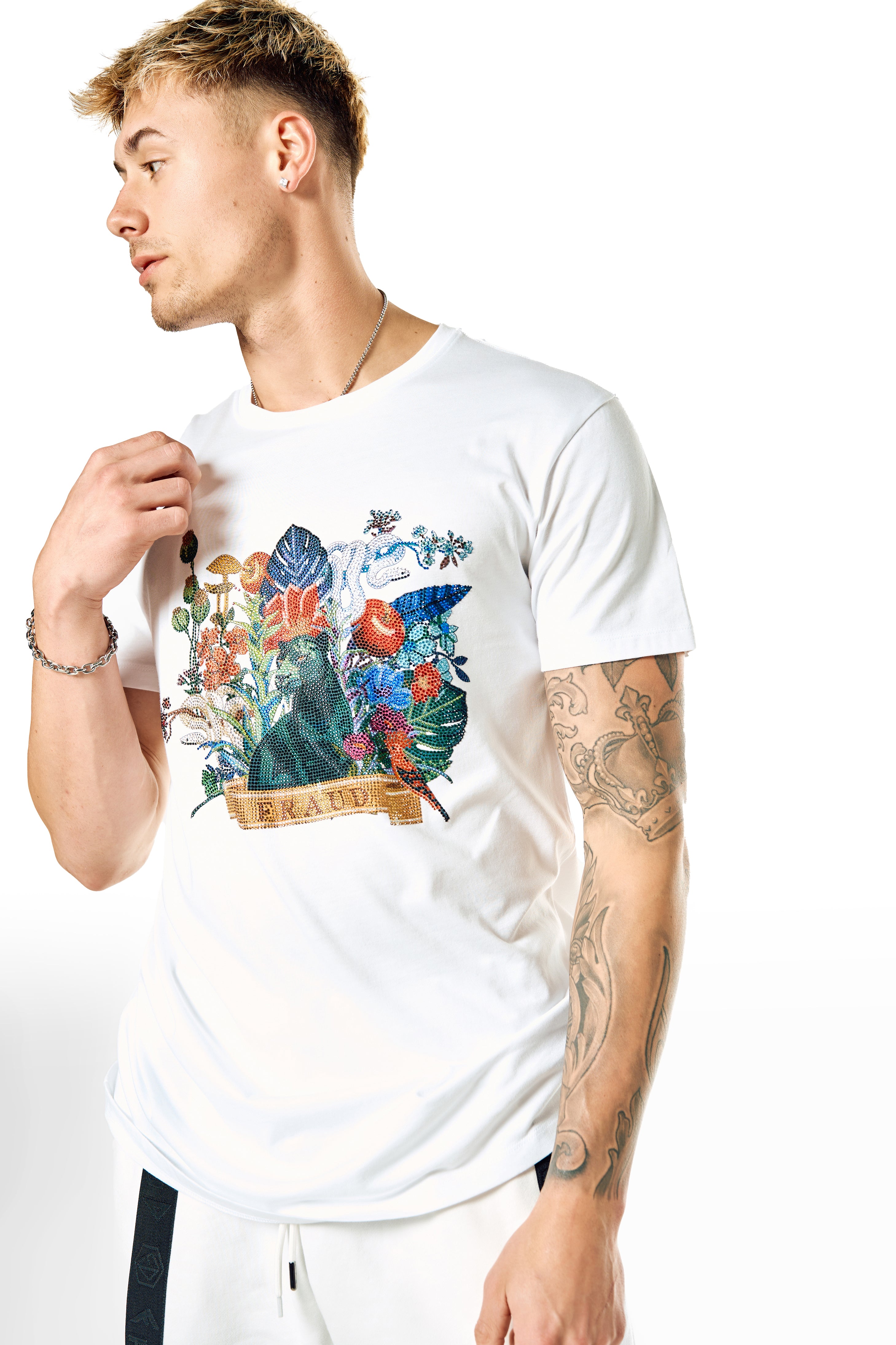 white t-shirt with crystals, panter